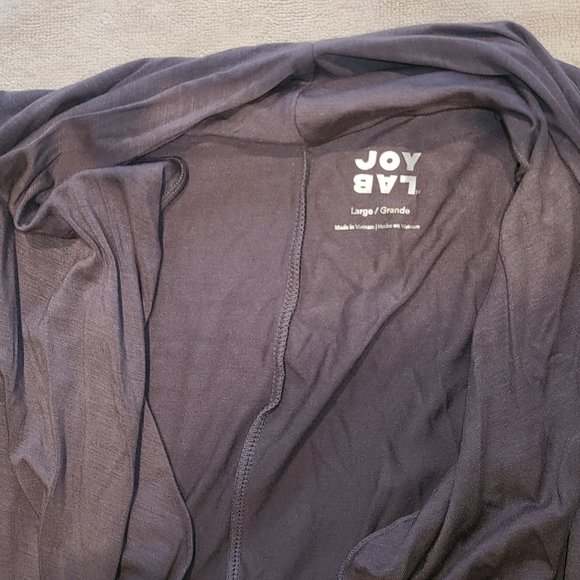 NWT JoyLab Gray Muscle Tee - Picture 3 of 3
